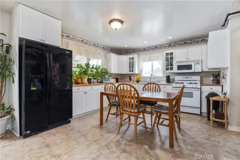 Kitchen - 4280 Prairie, Paso Robles, CA 93446 photo 6 of 8