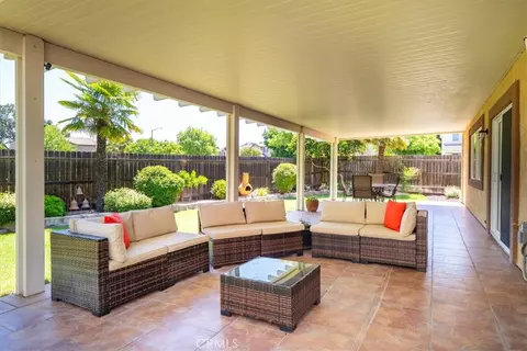 Exterior - 2306 Latigo Ct, Paso Robles, CA 93446 photo 2 of 10