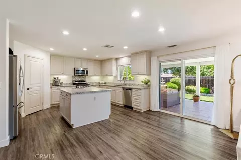 Kitchen - 2306 Latigo Ct, Paso Robles, CA 93446 photo 2 of 5