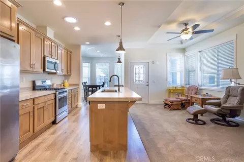 Kitchen - 391 Lark Dr, Paso Robles, CA 93446 photo 1 of 7
