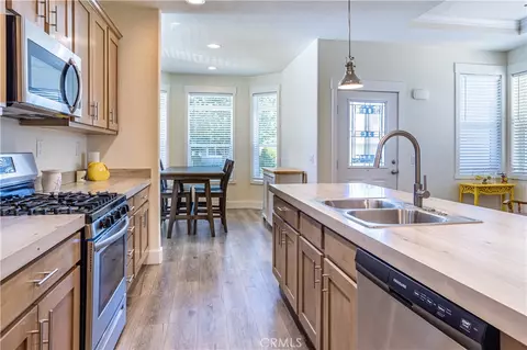 Kitchen - 391 Lark Dr, Paso Robles, CA 93446 photo 4 of 7