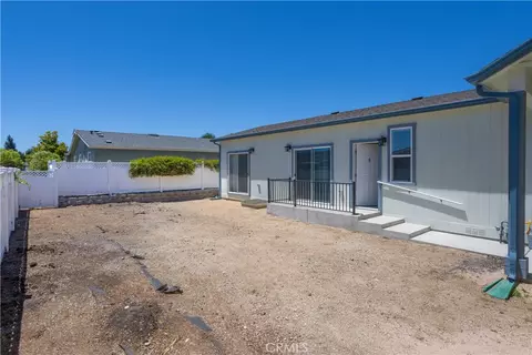 Exterior - 391 Lark Dr, Paso Robles, CA 93446 photo 4 of 5