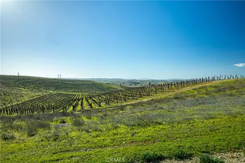 3978 Caroline Ct, Paso Robles, CA 93446 photo 4