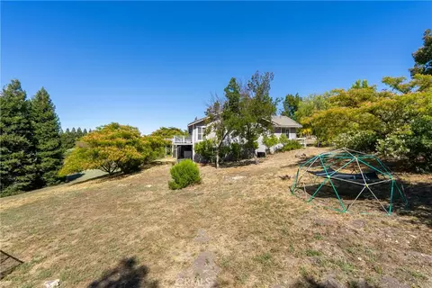 Exterior - 164 Helgren Ct, Templeton, CA 93465 photo 11 of 15