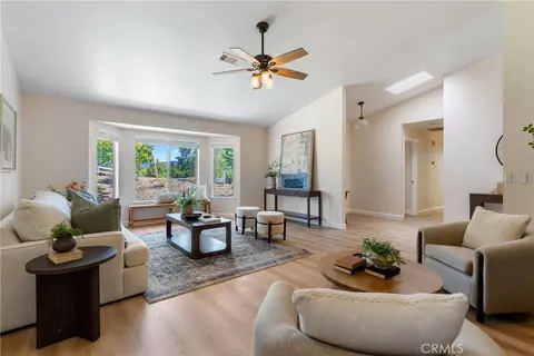 Living - 164 Helgren Ct, Templeton, CA 93465 photo 3 of 3