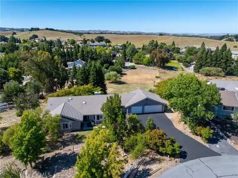 View/Area - 164 Helgren Ct, Templeton, CA 93465 photo 9 of 13