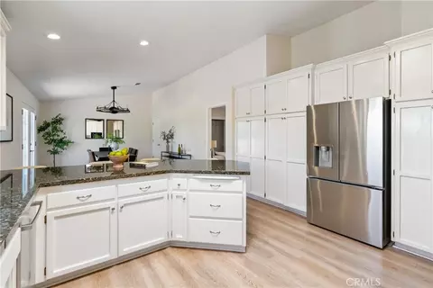 Kitchen - 164 Helgren Ct, Templeton, CA 93465 photo 4 of 4