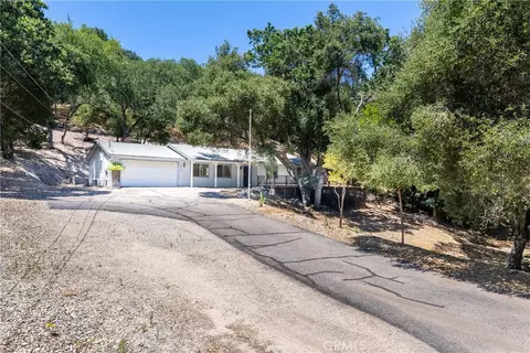 Exterior - 7950 San Clemente, Atascadero, CA 93422 photo 3 of 10