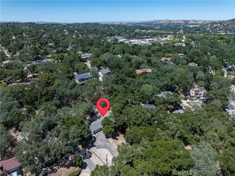 View/Area - 7950 San Clemente, Atascadero, CA 93422 photo 3 of 5