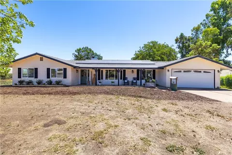 Exterior - 5580 Deer Crk, Paso Robles, CA 93446 photo 2 of 16