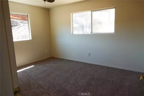 Bedroom - 7950 Blue Moon Rd, Paso Robles, CA 93446 photo 2 of 4