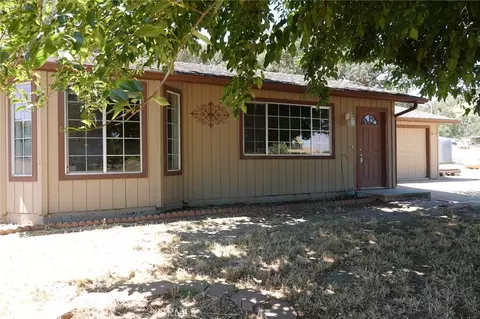 Exterior - 7950 Blue Moon Rd, Paso Robles, CA 93446 photo 7 of 8