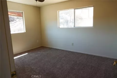 Bedroom - 7950 Blue Moon Rd, Paso Robles, CA 93446 photo 2 of 4