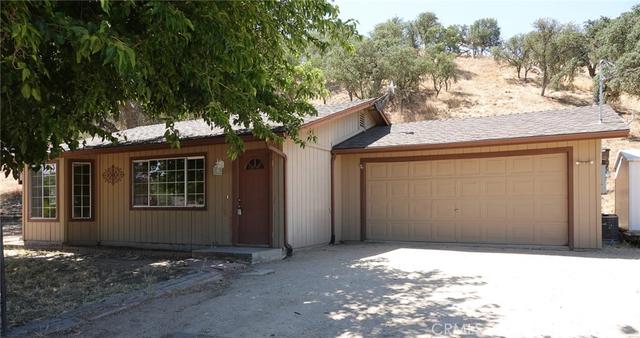 7950 Blue Moon Rd, Paso Robles, CA 93446