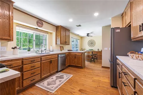 Kitchen - 2085 Hanging Tree, Templeton, CA 93465 photo 1 of 2