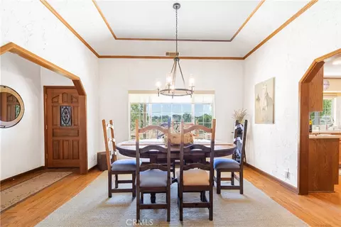 Dining - 2085 Hanging Tree, Templeton, CA 93465 photo 1 of 2