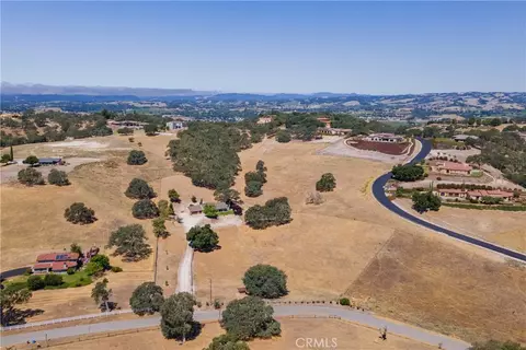 View/Area - 2085 Hanging Tree, Templeton, CA 93465 photo 1 of 3
