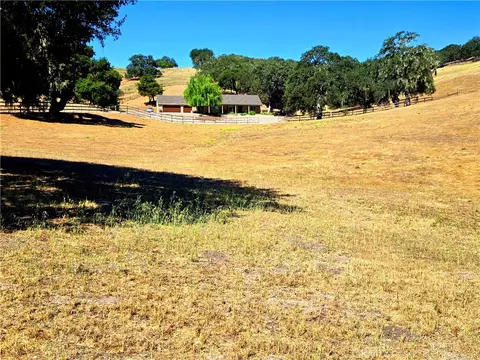 Exterior - 2085 Hanging Tree, Templeton, CA 93465 photo 10 of 10