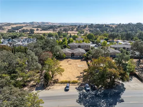 93 S Main St, Templeton, CA 93465 photo 11