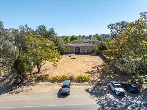 93 S Main St, Templeton, CA 93465 photo 3