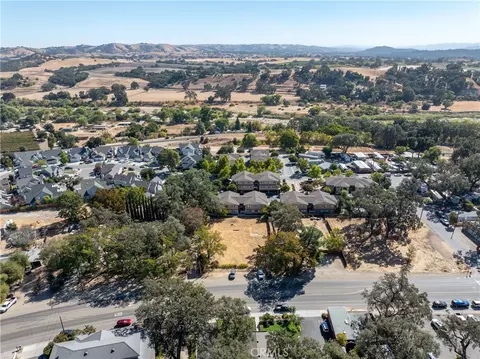 93 S Main St, Templeton, CA 93465 photo 12