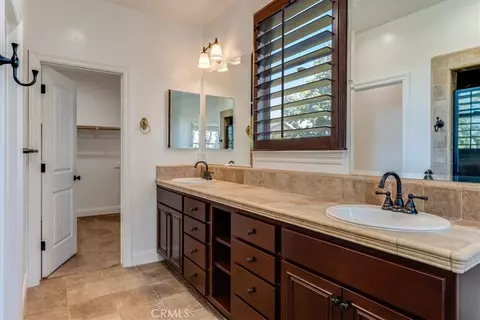 Bath - 3868 Celestial, Lompoc, CA 93436 photo 2 of 5