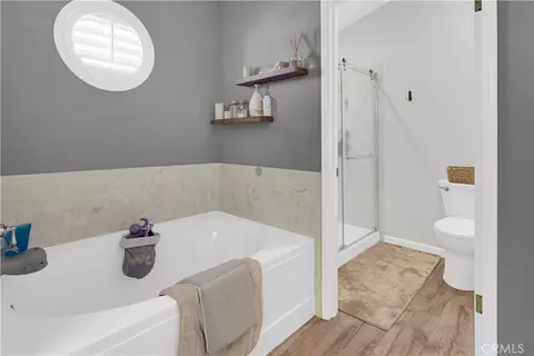 Bath - 1118 Golf, Paso Robles, CA 93446 photo 3 of 6