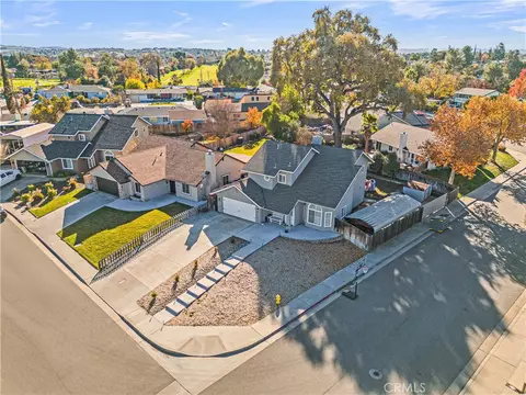 View/Area - 1118 Golf, Paso Robles, CA 93446 photo 2 of 2