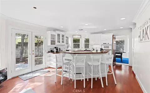 Kitchen - 3105 E Beach Cir, Bradley, CA 93426 photo 3 of 4