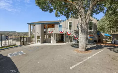 Other - 3105 E Beach Cir, Bradley, CA 93426 photo 8 of 10