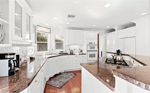 Kitchen - 3105 E Beach Cir, Bradley, CA 93426 photo 1 of 4