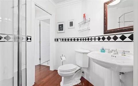 Bath - 3105 E Beach Cir, Bradley, CA 93426 photo 3 of 3