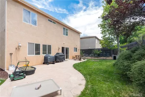 908 Larable Ct, Paso Robles, CA 93446 photo 17
