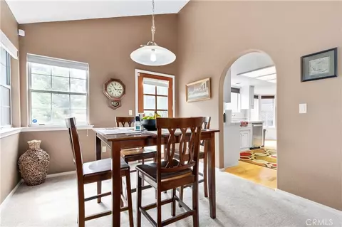 Dining - 204 Nighthawk, Paso Robles, CA 93446 photo 1 of 2