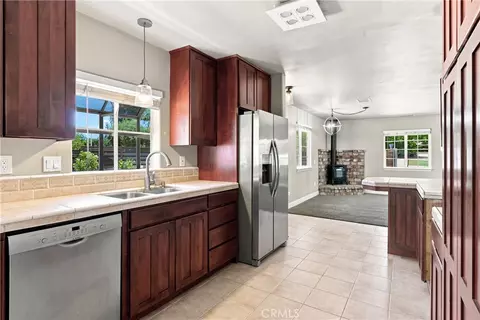 Kitchen - 1820 San Ramon, Atascadero, CA 93422 photo 1 of 2