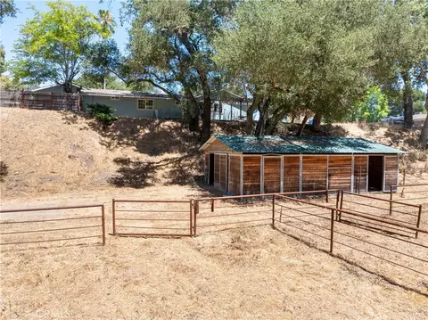 Exterior - 1820 San Ramon, Atascadero, CA 93422 photo 15 of 20
