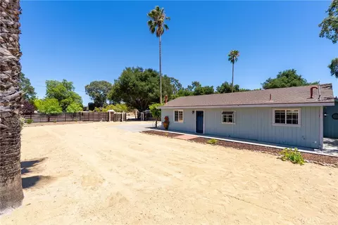 Exterior - 1820 San Ramon, Atascadero, CA 93422 photo 9 of 20