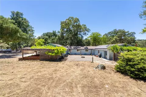 Exterior - 1820 San Ramon, Atascadero, CA 93422 photo 2 of 20