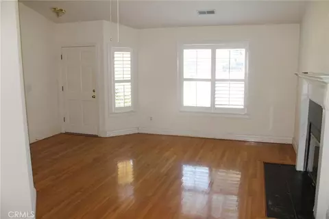 Living - 1149 Caddie Ln, Paso Robles, CA 93446 photo 2 of 9