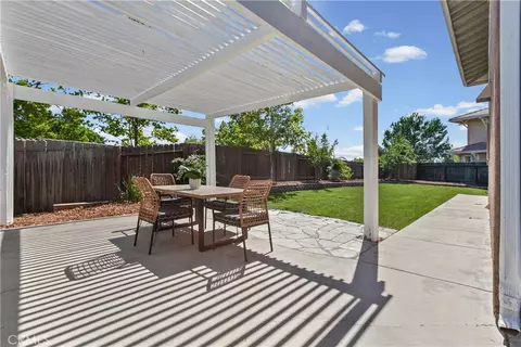 Exterior - 924 Riata Ct, Paso Robles, CA 93446 photo 5 of 11