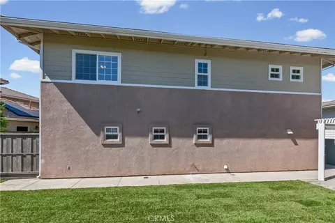Exterior - 924 Riata Ct, Paso Robles, CA 93446 photo 5 of 10