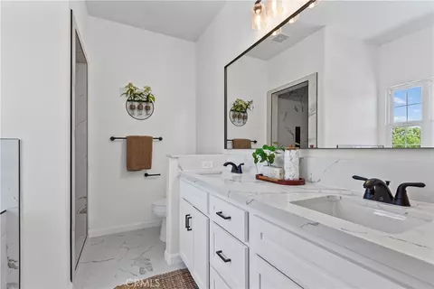 Bath - 924 Riata Ct, Paso Robles, CA 93446 photo 1 of 6