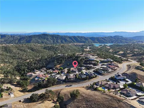 View/Area - 2670 Edgewood Ct, Paso Robles, CA 93446 photo 7 of 9