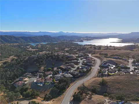 View/Area - 2670 Edgewood Ct, Paso Robles, CA 93446 photo 8 of 9