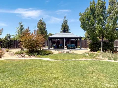 330 Tadpole Ct, Templeton, CA 93465 photo 4