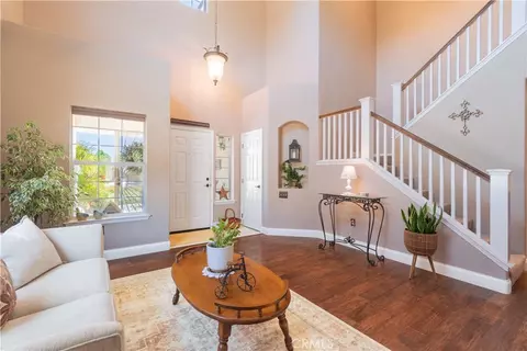 Entry Way - 1006 Running Stag Way, Paso Robles, CA 93446 photo 2 of 4