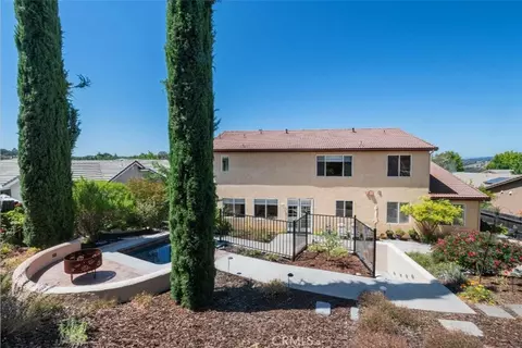 Exterior - 781 Angus St, Paso Robles, CA 93446 photo 11 of 14