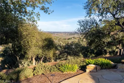 Exterior - 2438 Battering Rock, Templeton, CA 93465 photo 21 of 23