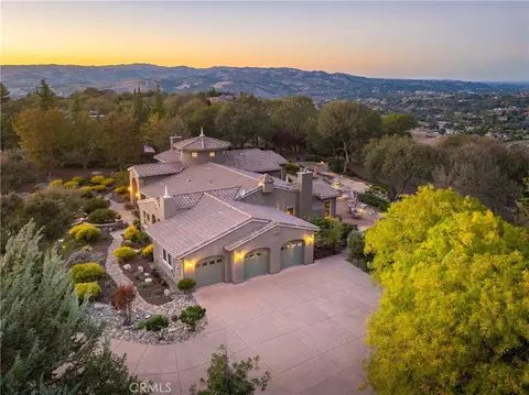View/Area - 2438 Battering Rock, Templeton, CA 93465 photo 1 of 4