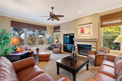 Living - 2438 Battering Rock, Templeton, CA 93465 photo 5 of 7